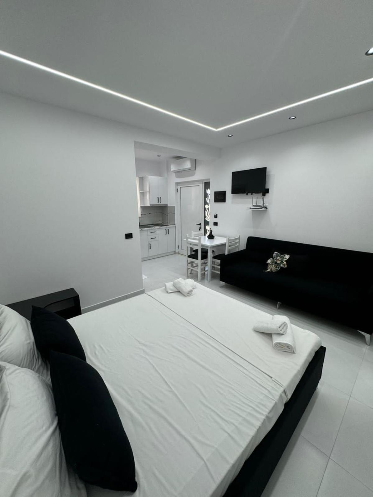 Vila Flabela Vlorë Rom bilde